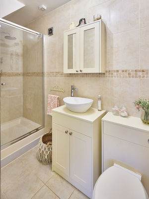 Photo 23- click for photo gallery